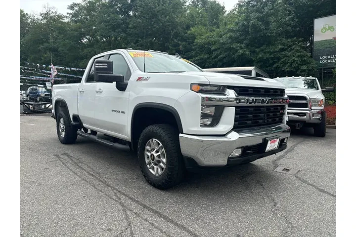 $33999 : 2021 Silverado 2500HD LT image 2