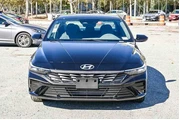 $23000 : Hyundai ELANTRA 2026 SE 4dr thumbnail