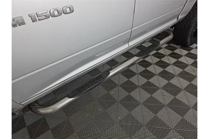 $15981 : Ram 1500 2012 4x4 ST 4dr Cre image 9