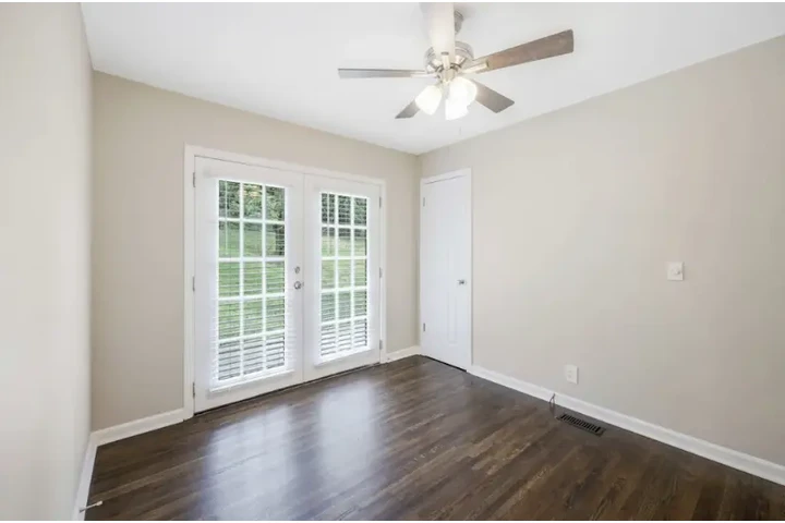 $1600 : Low income house for rent image 6