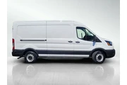 $31385 : Ford Transit 2023 250 3dr SW thumbnail