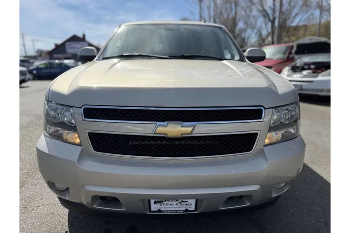 $6995 : 2007 Suburban LT image 6