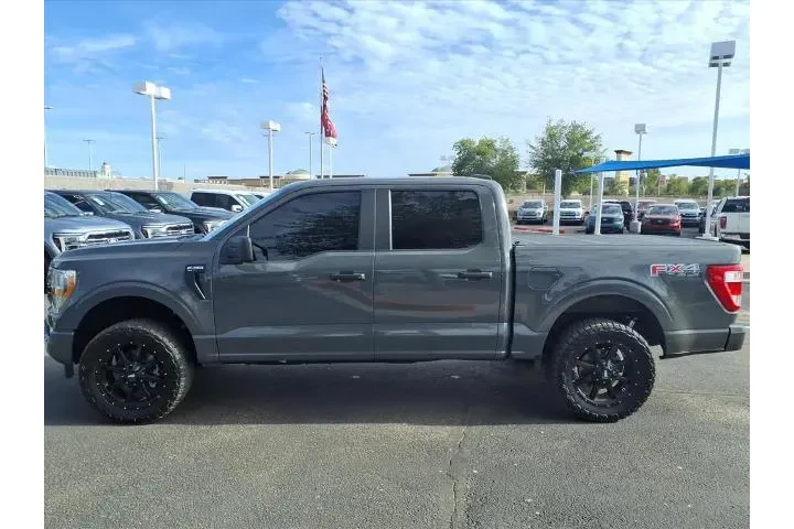 $32092 : Ford F-150 2021 4x4 XL 4dr S image 7