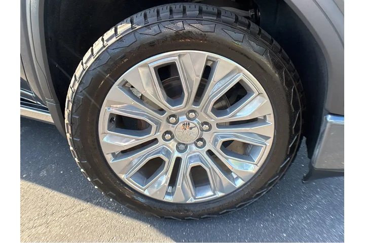 $39000 : 2021 Sierra 1500 Denali image 8