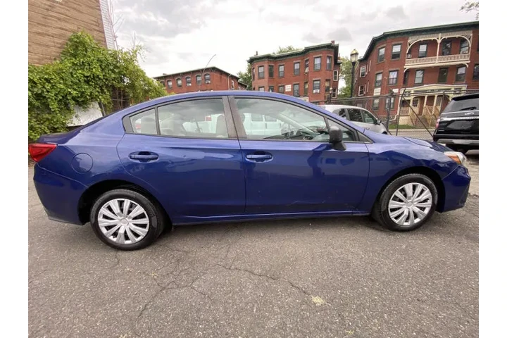 $5699 : 2017 Impreza 2.0i image 5