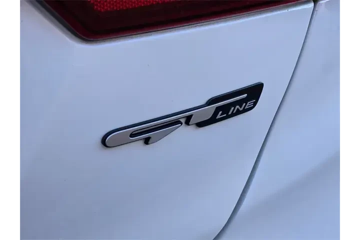 $17855 : Kia Forte 2023 GT-Line 4dr S image 5