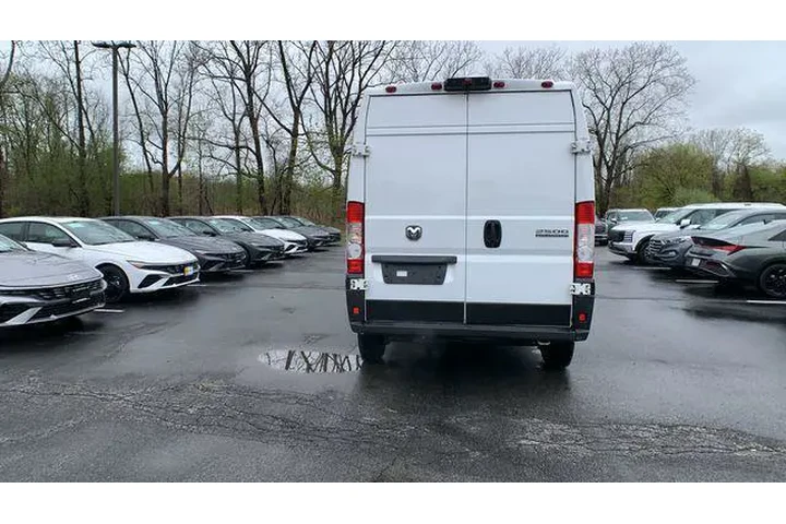 $37999 : Ram ProMaster 2024 Tradesman image 4