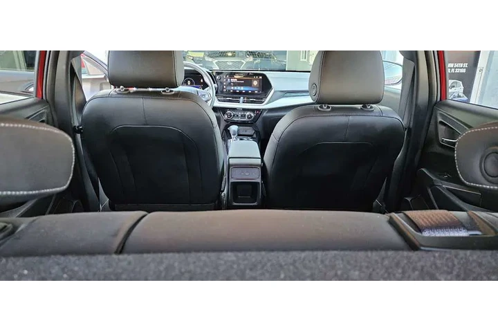 $18800 : Chevrolet Trax LT image 4