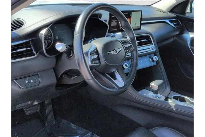 $28336 : Genesis G70 2025 AWD 2.5T Sp image 10