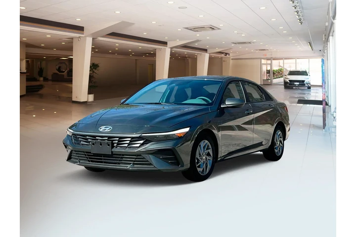 $22888 : Hyundai ELANTRA 2024 SEL 4dr image 1