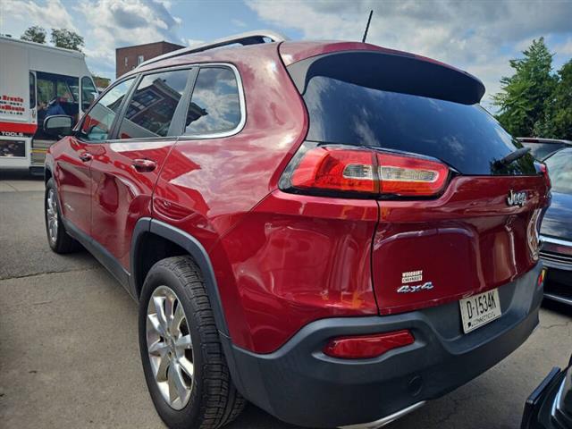 $12999 : 2017 Cherokee Limited image 5