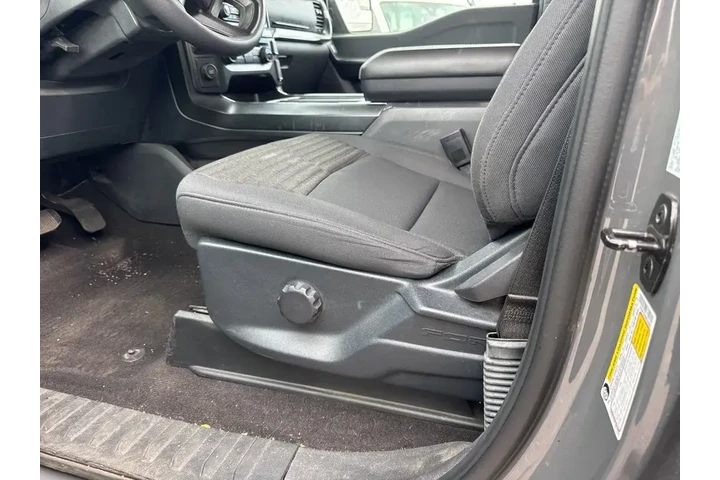 $26703 : Ford F-150 2021 4x2 XL 4dr S image 9