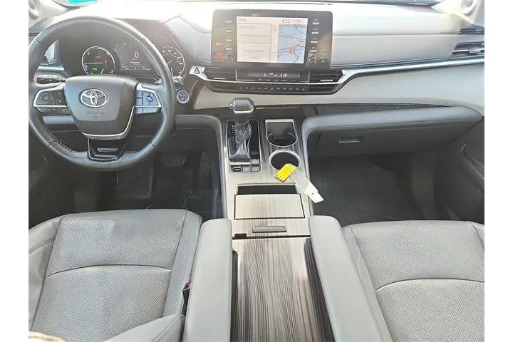 $39995 : Toyota Sienna 2021 AWD Limit image 8