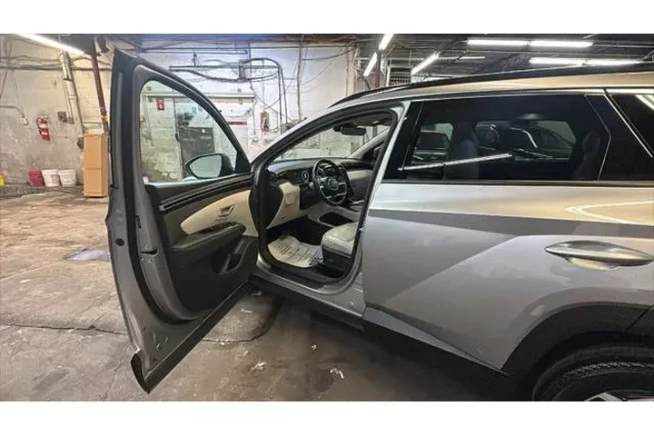 $25662 : Hyundai TUCSON 2023 AWD Limi image 10