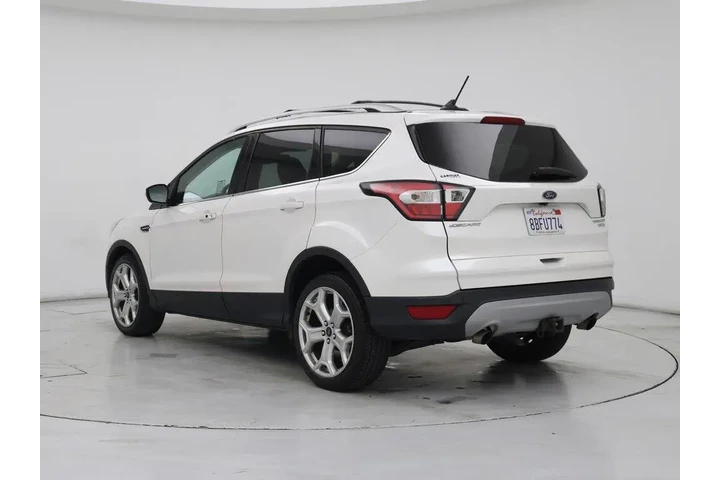 $16998 : Ford Escape 2018 Titanium 4d image 2