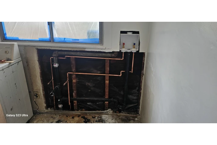 Alonzo plumbing image 8