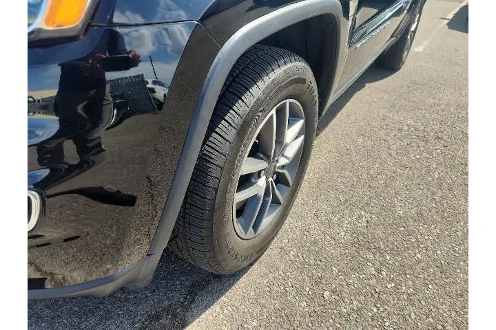$24681 : Jeep Grand Cherokee 2021 4x4 image 6