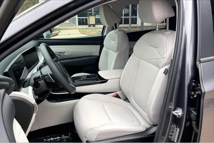 $25775 : Hyundai TUCSON Hybrid 2025 A image 6