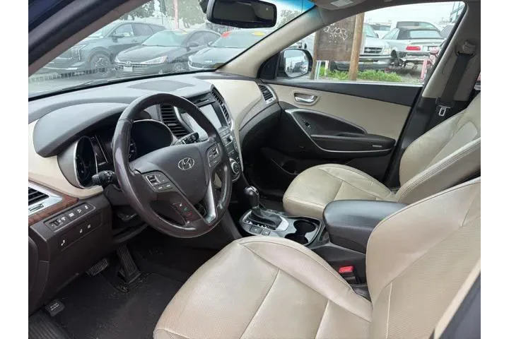 $10987 : Hyundai SANTA FE 2018 SE Ult image 9