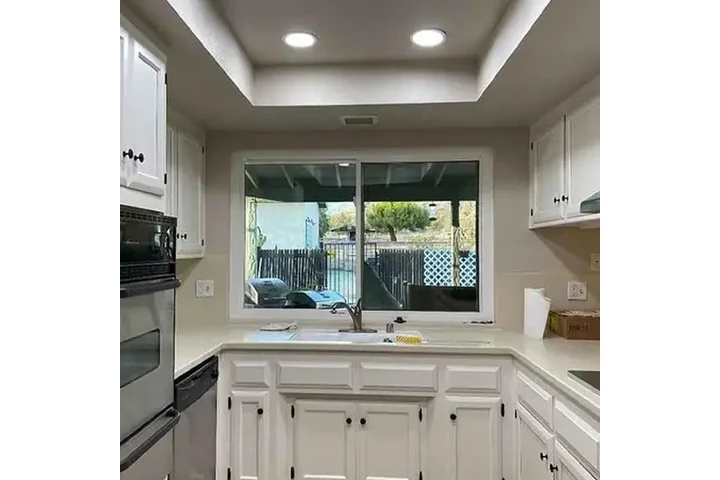 Ruben's Painting Contractor image 2