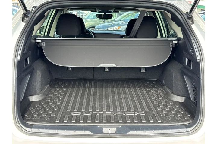 $29995 : Subaru Outback 2025 AWD Prem image 7