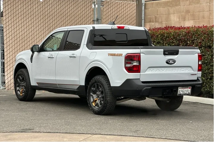 $39995 : Ford Maverick 2025 AWD Tremo image 6