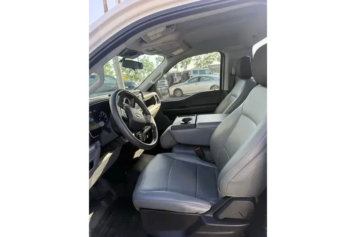 $23750 : Ford F-150 2023 4x2 XL 2dr R image 10
