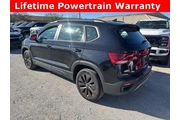 $18400 : Volkswagen Taos 2024 S 4dr S thumbnail