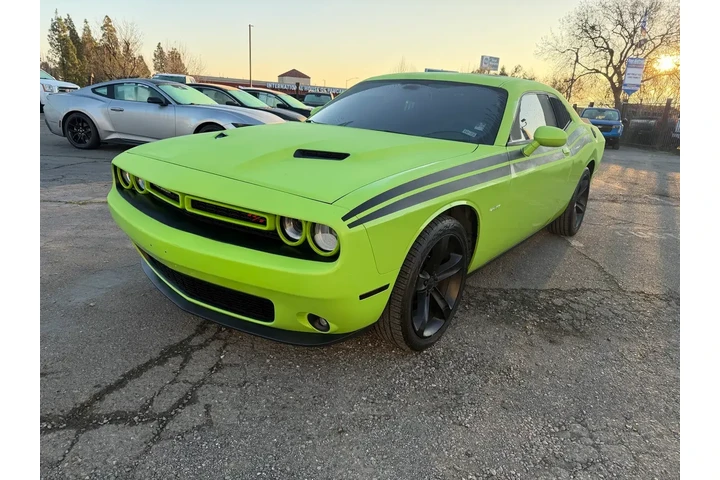 $18000 : Dodge Challenger 2015 R/T 2d image 1