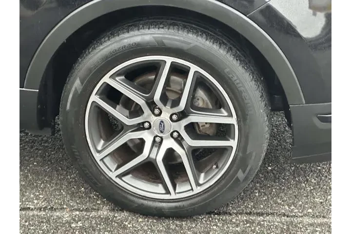 $16850 : Ford Explorer 2018 AWD Sport image 10