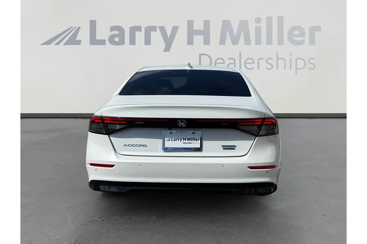 Honda Accord Hybrid 2024 Tou image 4