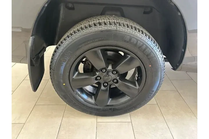 $18487 : Ram 1500 2016 4x4 Tradesman image 8