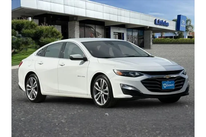 $13299 : Chevrolet Malibu 2023 LT 4dr image 10