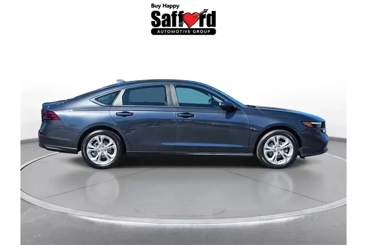 $26789 : Honda Accord 2025 LX 4dr Sed image 7
