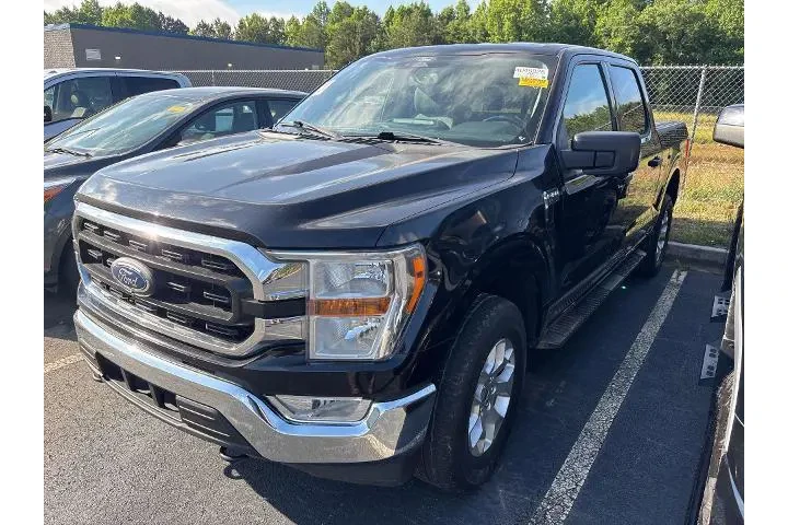 $33573 : Ford F-150 2022 4x4 XL 4dr S image 1