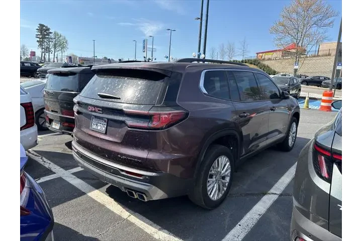 $35591 : GMC Acadia 2024 Elevation 4d image 4
