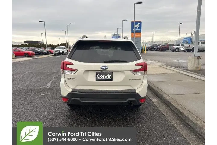 $24433 : Subaru Forester 2020 AWD Lim image 7