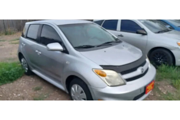 $5995 : 2006 xA image 3