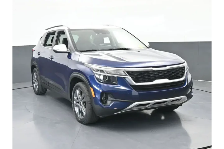 $15948 : Kia Seltos 2023 S 4dr SUV image 9