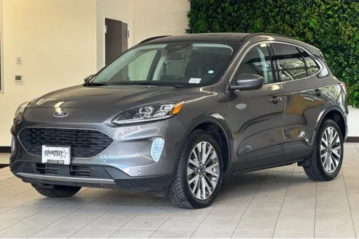 $26510 : Ford Escape 2022 AWD Titaniu image 8