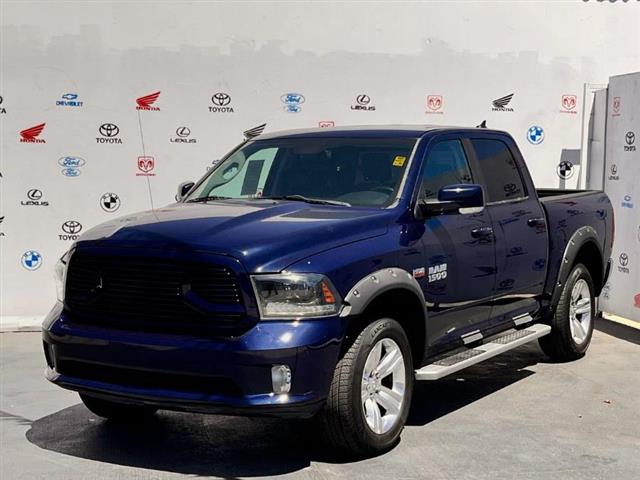 $27995 : Used 2015 1500 4WD Crew Cab 1 image 7