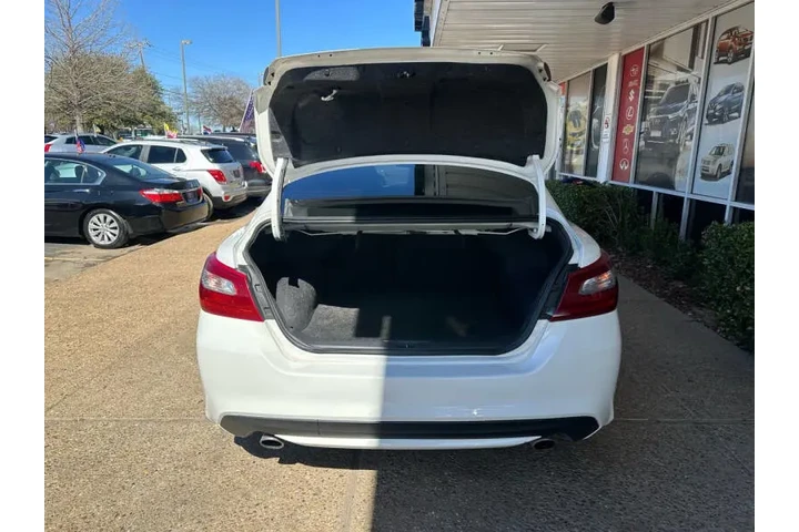 $11999 : 2018 Altima 2.5 S image 9
