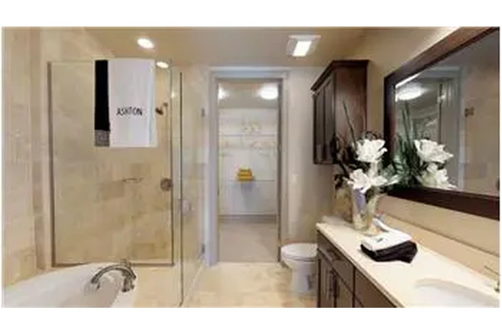 $3118 : Rental property with 1 bedro image 6