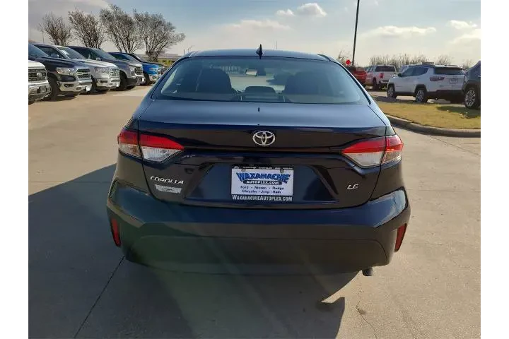 $19062 : Toyota Corolla 2024 LE 4dr S image 4