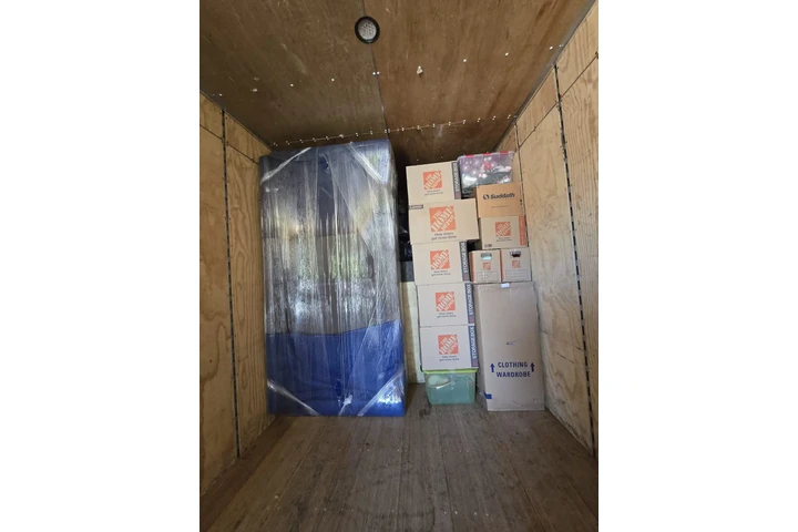 📦 Mudanzas rápidas y seguras image 2