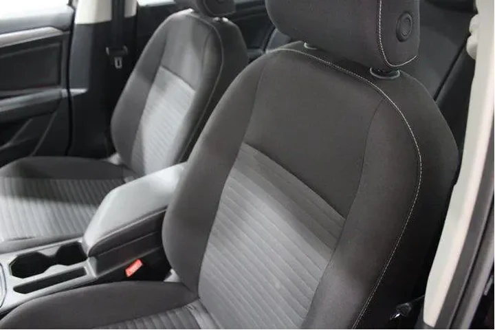 $19988 : Volkswagen Jetta 2024 S 4dr image 6