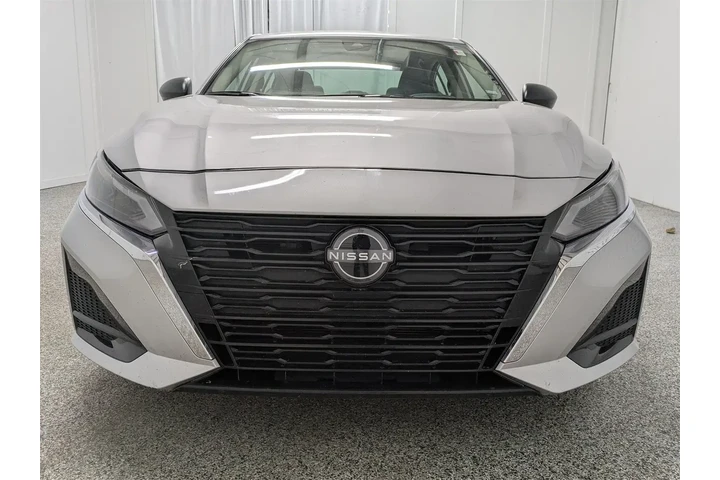 $21897 : Nissan Altima 2024 2.5 SV 4d image 8