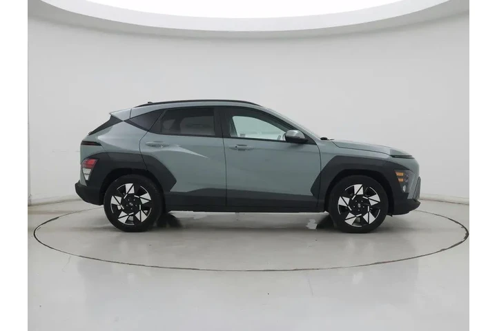 $22998 : Hyundai KONA 2025 SEL 4dr Cr image 7