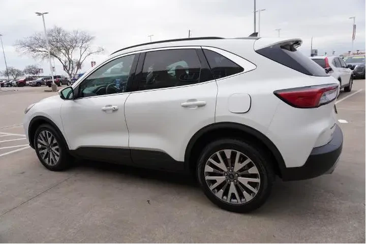 $24988 : Ford Escape 2022 AWD Titaniu image 4