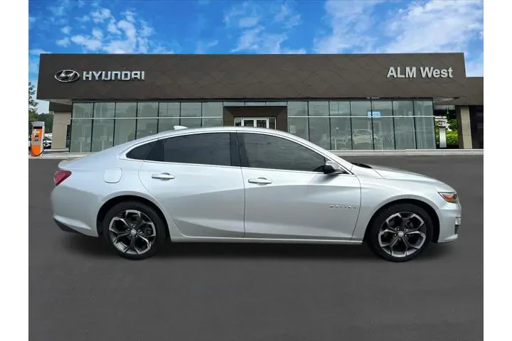 $11520 : Chevrolet Malibu 2020 LT 4dr image 4